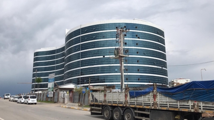 Batman’da Sağlık Yatırımları Göz Dolduruyor