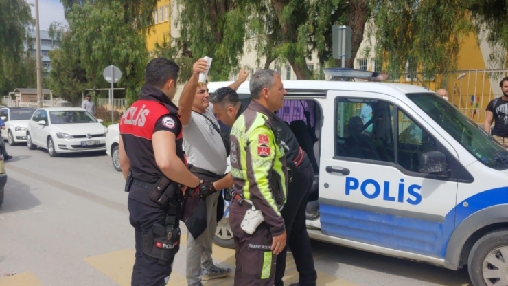 Kuşadası’nda Meydan Kavgası; 2 Gözaltı