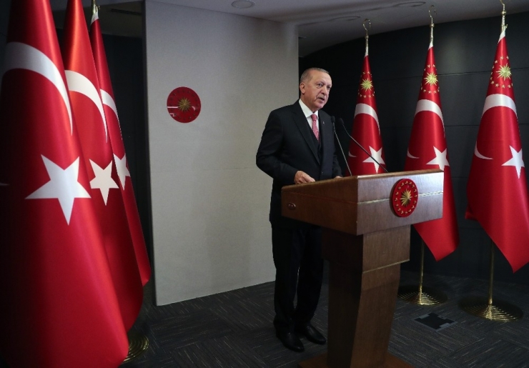 Cumhurbaşkanı Erdoğan: “Normal Hayata Dönüşü Kademe Kademe Başlatacağız”