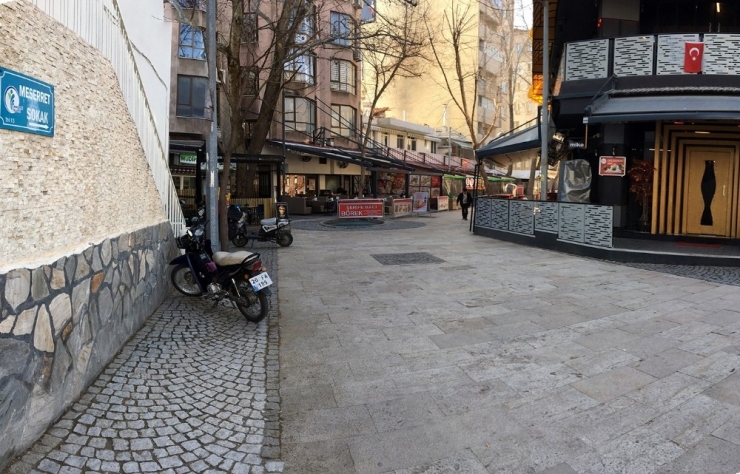 Denizli’nin Tarihi Değerlerinden Meserret Sokak Yenilecek