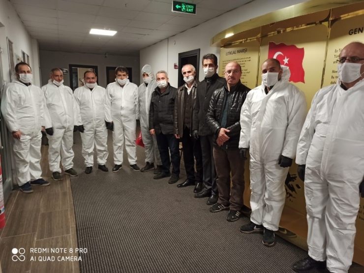 Karantinadaki Çocuklar Sevindirildi