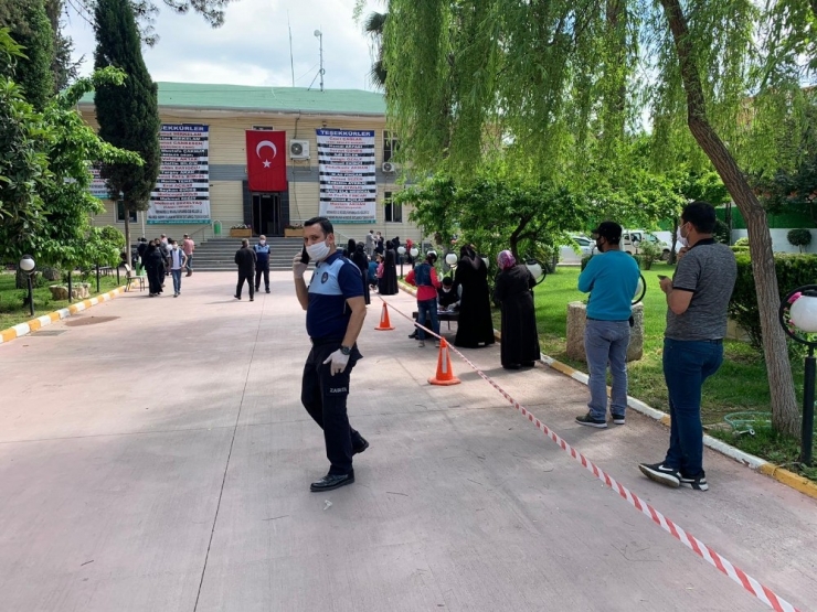 Belediyeden Hayırsever İşadamlarına Jest