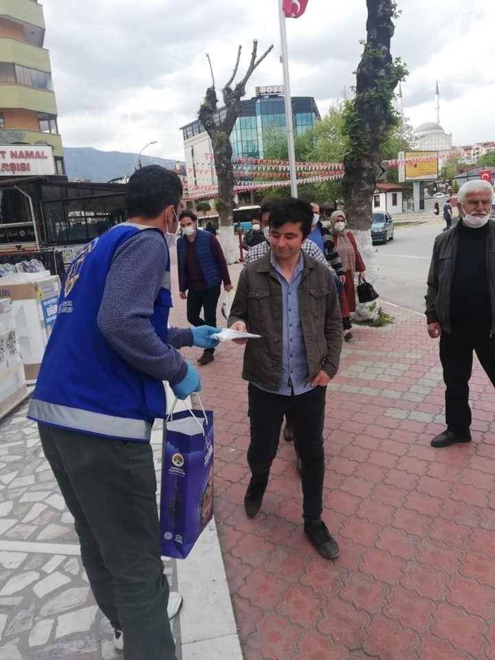 Safranbolu’da İki Günde 5 Bin Maske Dağıtıldı