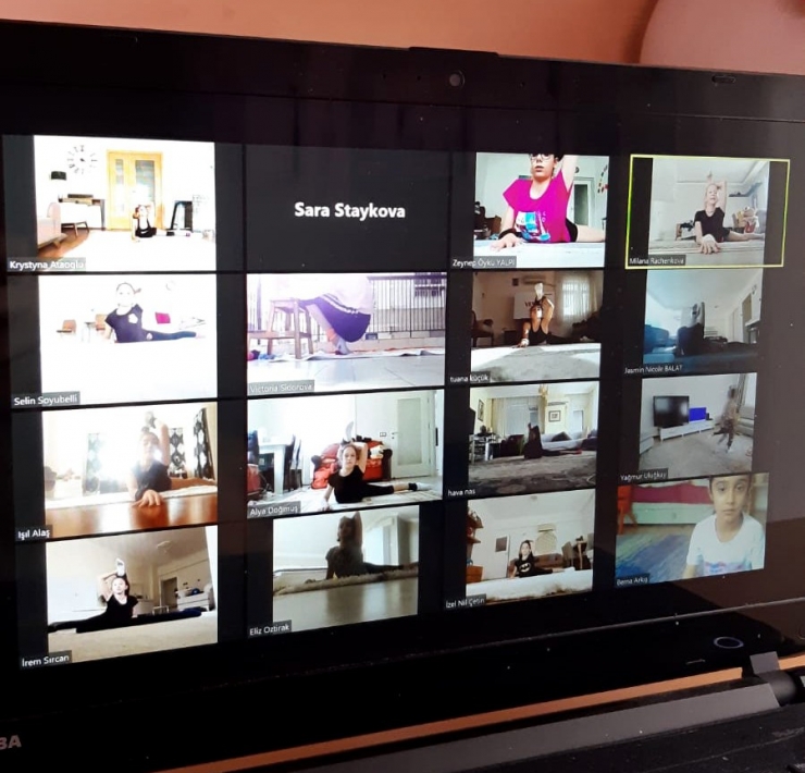 Dışarı Çıkamayınca Antrenman Evde Başladı