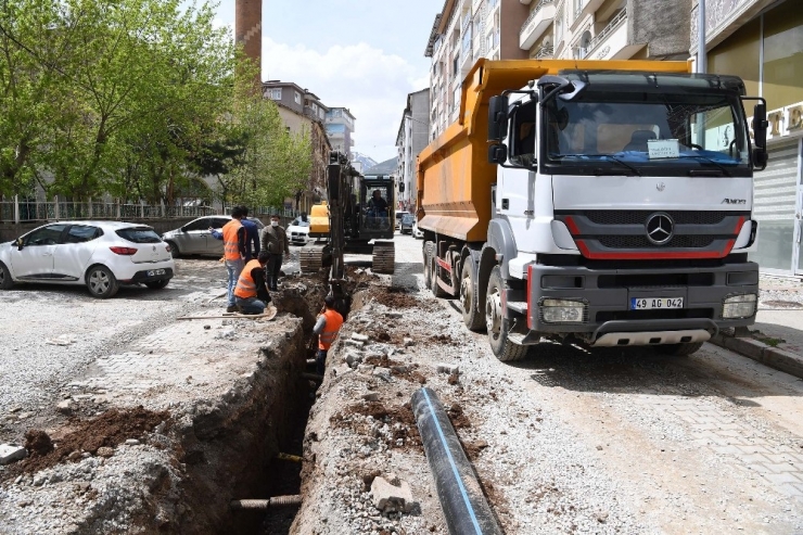 Muş Belediyesi Altyapı Çalışmalarına Kaldığı Yerden Devam Ediyor