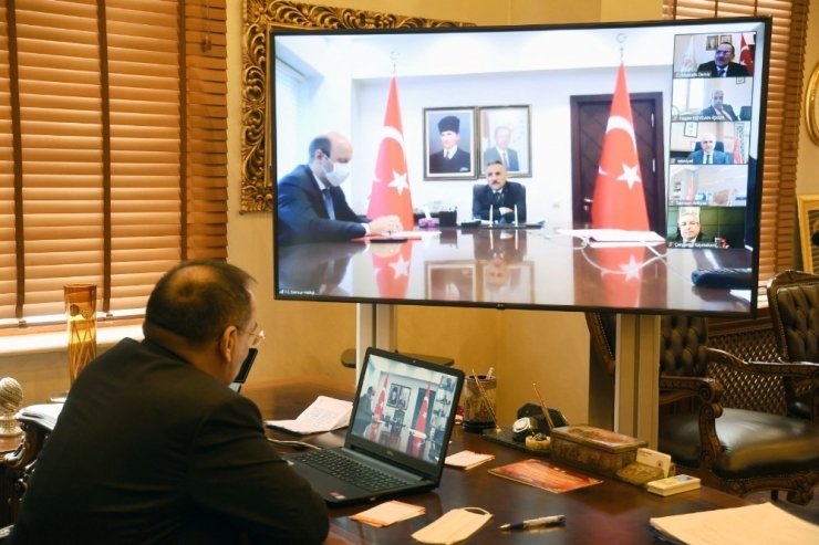 Başkan Demir’den Halka Teşekkür