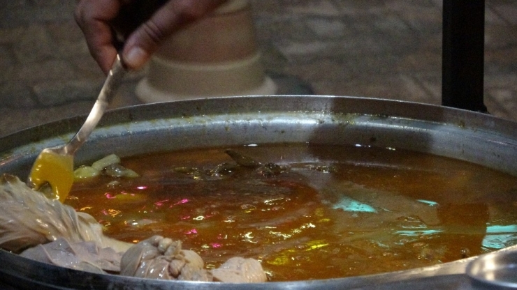 Adana’lılar Koronavirüs’e Şırdanla Savaş Açtı