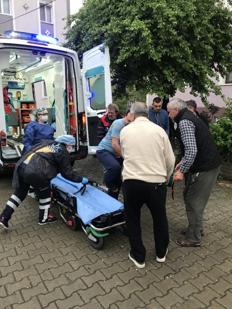 4. Kattan Düşen Kadın Yaralandı