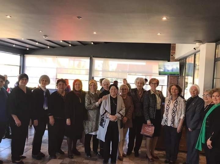 Türk Anneler Derneği Vefat Eden Sağlıkçıları Unutmadı