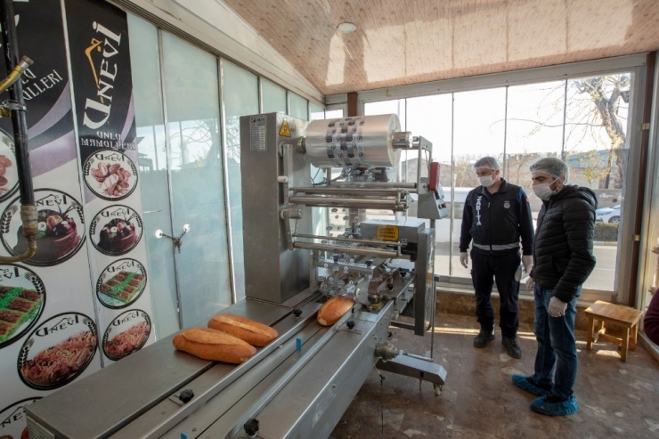 İpekyolu Belediyesi Ekiplerinden Fırın Denetimi