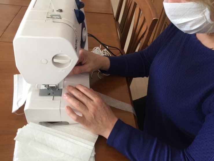 Kadın Konukevinde Maske Üretimi Yapılıyor