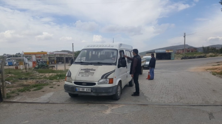 Sanayi Sitesinde Ateş Ölçer İle Korona Virüsü Denetimi