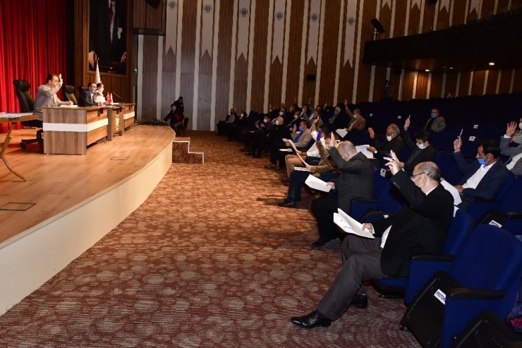 Biga Belediye Meclisi Olağanüstü Toplandı