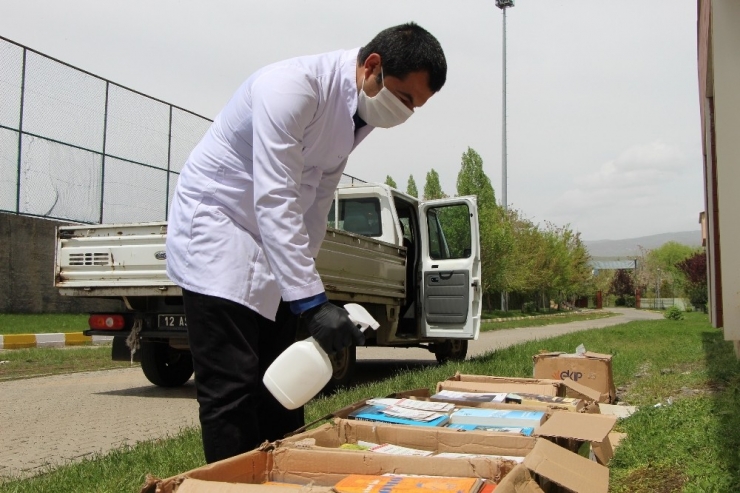 Bingöl’de Evinde Kalana Kitap Servisi