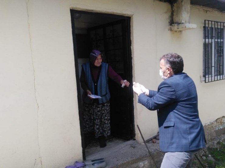 Cide Kaymakamı Açıkgöz’den Vefa Sosyal Destek Grubuna Teşekkür