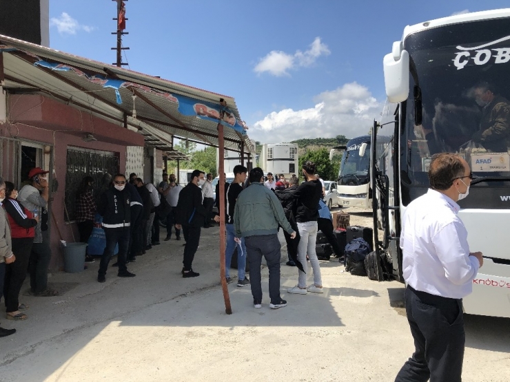 Karantinası Biten 105 Kişi Ailelerine Kavuştu