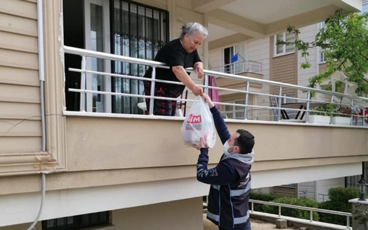 Erdek’te “Vefa Grubu” 555 Vatandaşa Hizmet Verdi