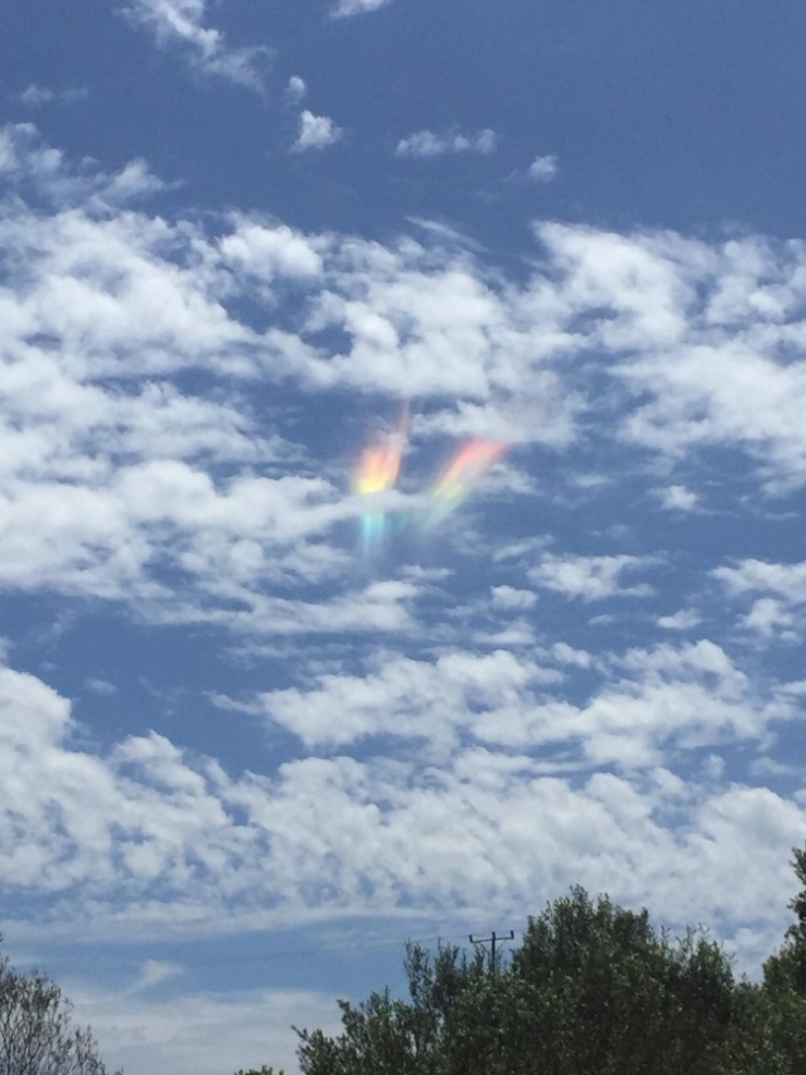 Gökyüzünde Aniden Ortaya Çıkan Gizemli Işık Şaşırttı