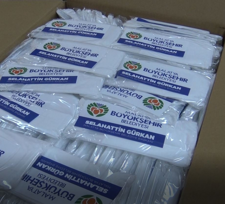 Malatya Büyükşehir Belediyesi’nden Eczacılar Odası’na Maske