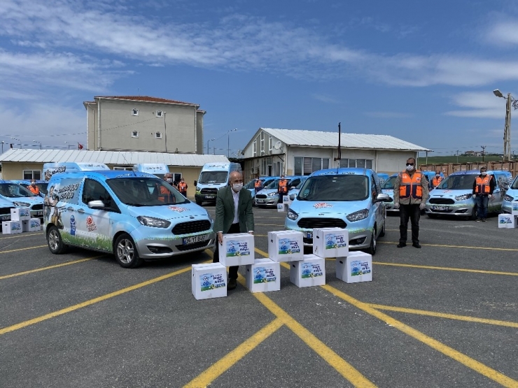 Büyükçekmece’de İhtiyaç Sahiplerine 13 Bin Ramazan Kumanyası Dağıtıldı