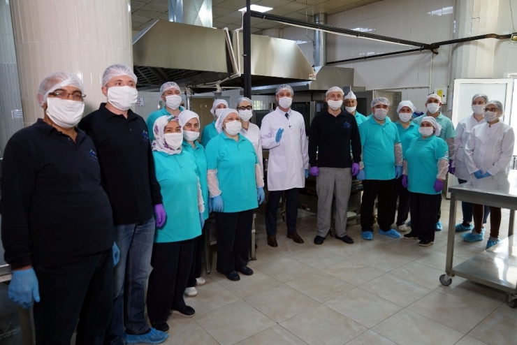 Çorlu Belediyesi Her Gün İhtiyaç Sahiplerine Ulaşıyor