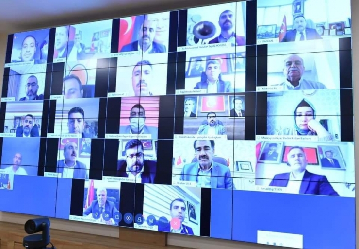 Başkan Beyoğlu, Video Konferansla Belediyenin Hizmetlerini Anlattı