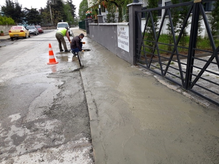 Düzce’de Kaldırım Çalışmaları Devam Ediyor