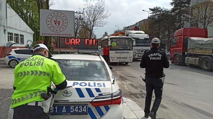 Düzce’de Bir Ayda Bin 596 Kişiye 2,5 Milyon Lira Ceza Yazıldı