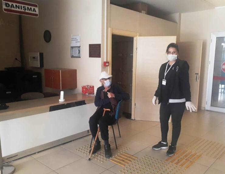 Efeler’de 14 Bin 912 Talep Yerine Getirildi