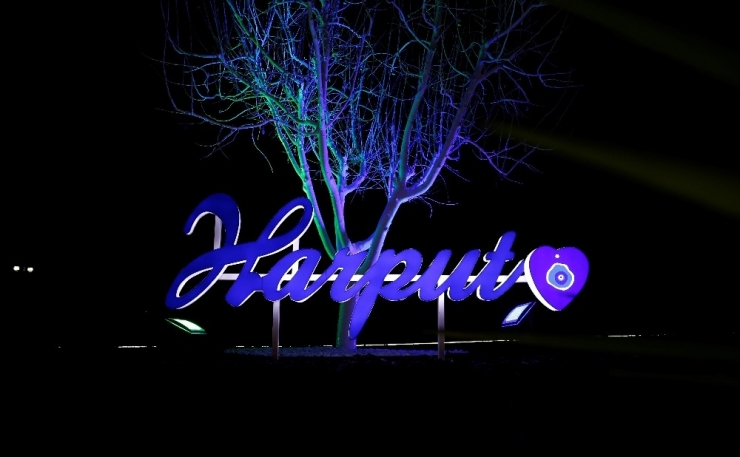 4 Bin Yıllık Tarihi Harput, Geceleri Ayrı Bir Güzelliğe Büründü