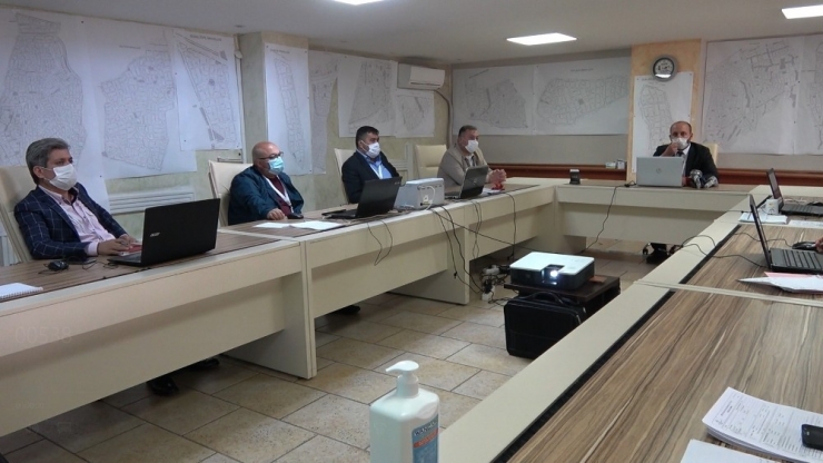 Maske Kullanımı Ve Sosyal Mesafe Filyasyon Süresini Kısaltıyor