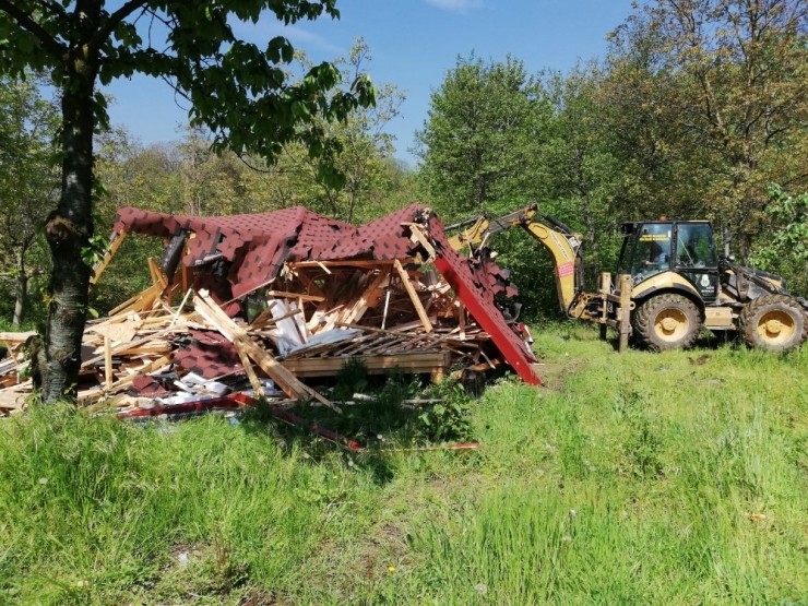 Kaçak Yapılar Bir Bir Ortadan Kaldırılıyor