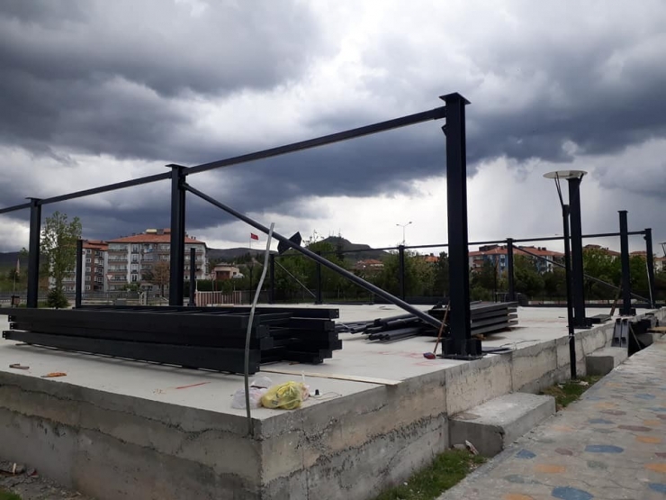 Kentpark’ta Kafeterya Yapımı Start Aldı