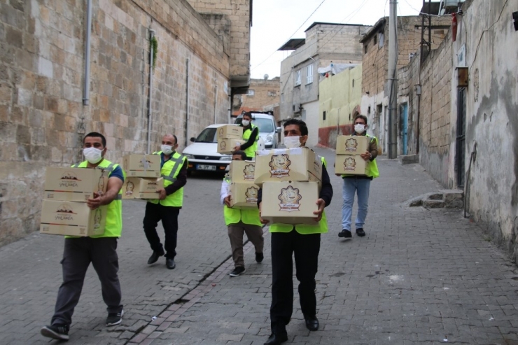 Şanlıurfa’da 1 Milyon Ücretsiz Maske Dağıtıldı