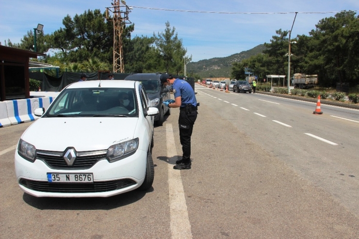 Bodrum’a Giren Araç Sayısı 1 Günde Yüzde 25 Arttı