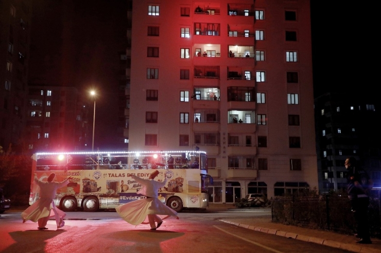 Talas’ta Ramazan Başka Güzel