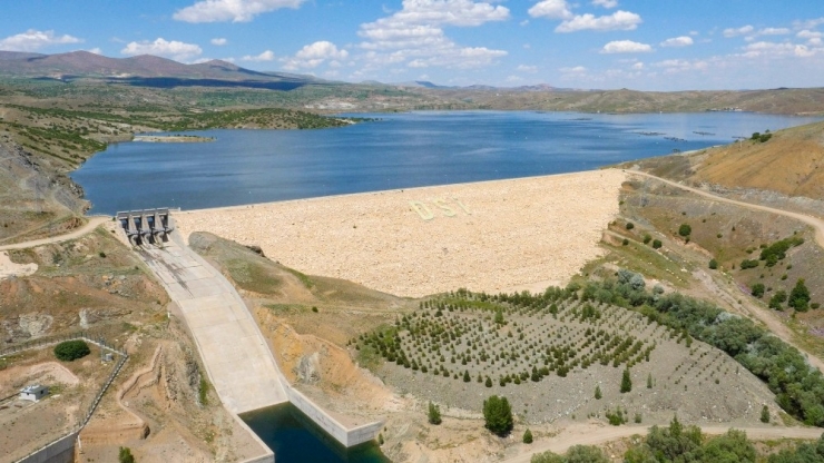 Kayseri’de 714 Bin 790 Dekar Tarım Arazisi Sulanmaya Başladı