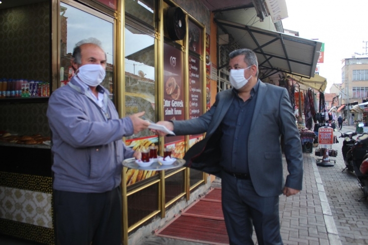 Çay Ocağı Esnafına Maske Desteği