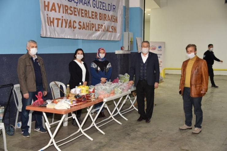 Bir Dayanışma Örneği De Yunusemre’den