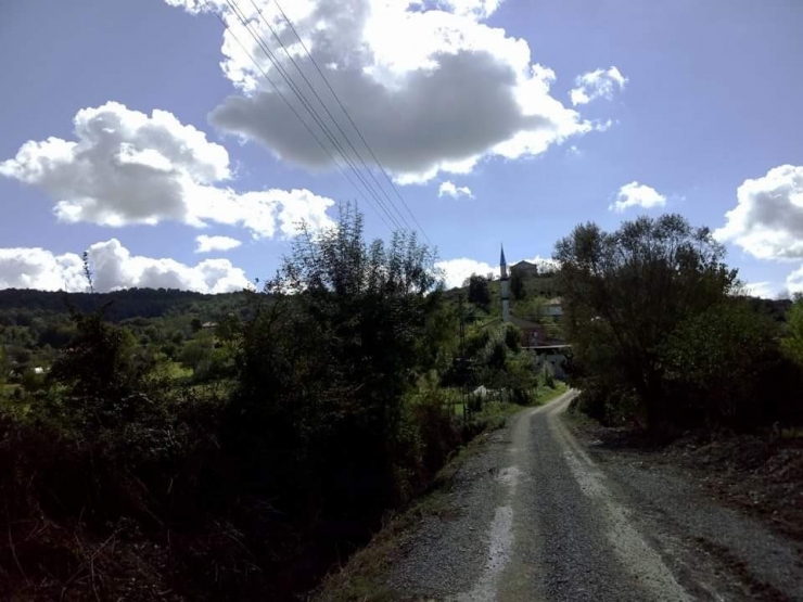 Cenazeye Katıldı, 6 Kişiye Virüs Bulaştırdı