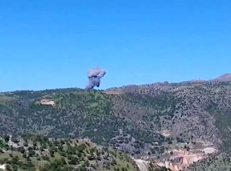 Adıyaman’daki Operasyonda Teröristlerin Bombalandığı Anlar Kamerada