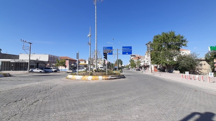 Karantina Altındaki İlçede Sessizlik