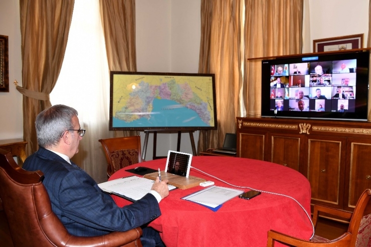 Antalya Valisi: "Gevşersek Başa Dönebiliriz"