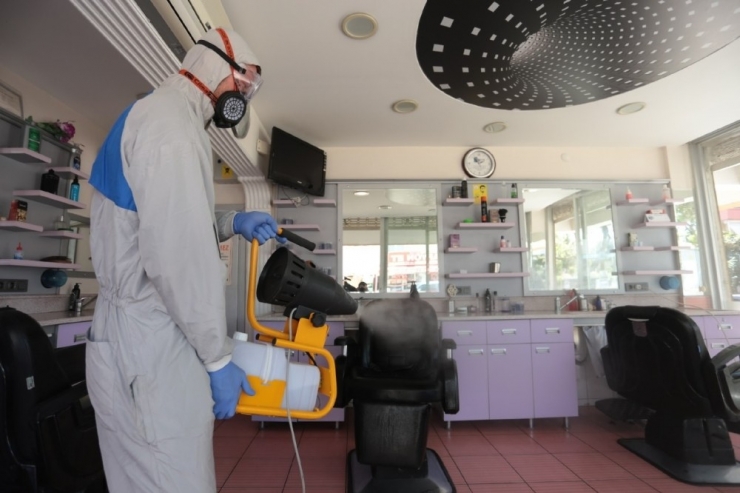 Esnaf Dostu Kepez’den Berber Ve Kuaförlere Destek