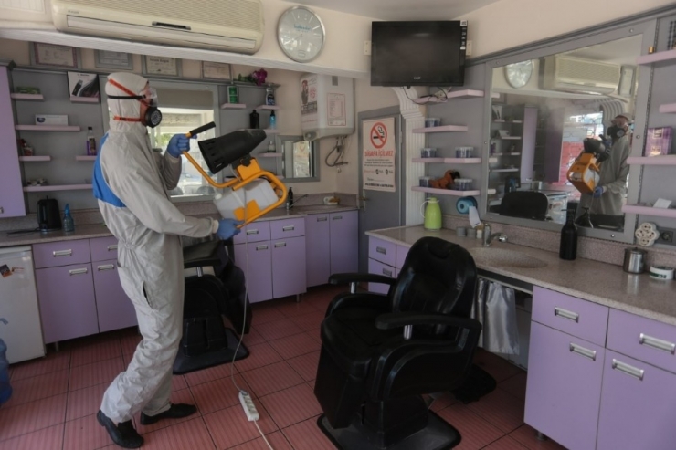 Esnaf Dostu Kepez’den Berber Ve Kuaförlere Destek