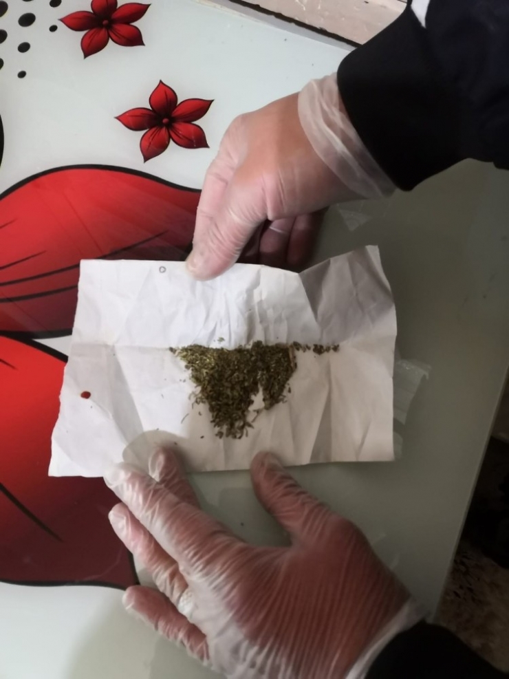 Polis, Zehir Tacirlerine Göz Açtırmıyor