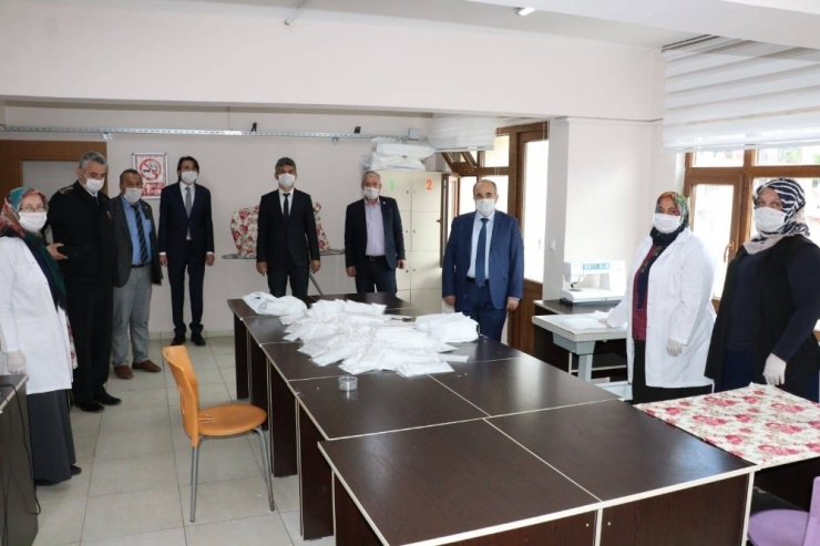 Vali Dağlı Yığılca’da Yapılan Yatırımları İnceledi