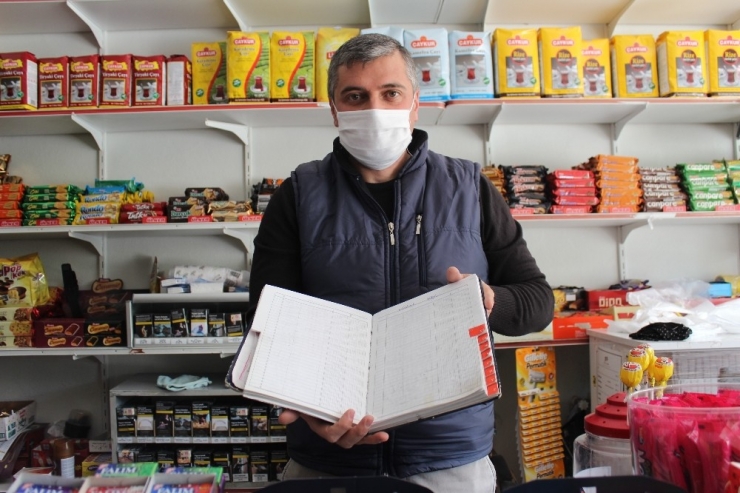 Gizli Hayırsever Bakkala Girdi, 10 Bin Tl’lik Borcu Kapattı