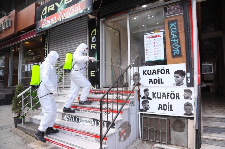 Gaziosmanpaşa’da Kuaförler 11 Mayıs’a Hazırlanıyor