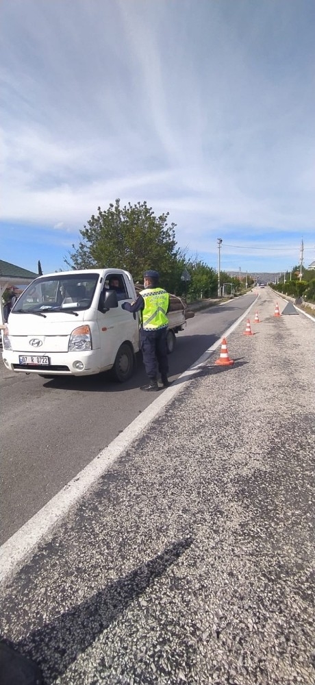 Jandarmadan Takograf, Yetki Belgesi Ve Tonaj Kontrolü